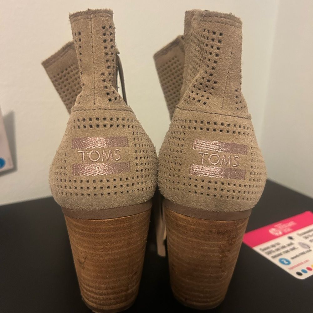 Toms Beige Perforated Heeled Boots - Picture 5 of 7